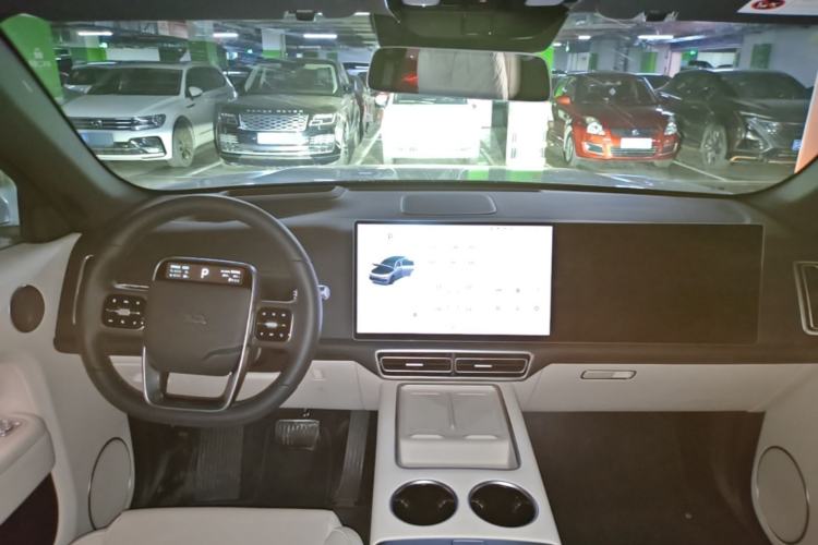 Used Li Auto L7 2025 Max Smart Refresh Edition Center Console