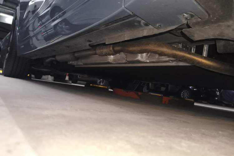 Used Li Auto L7 2025 Max Smart Refresh Edition Chassis Front Right