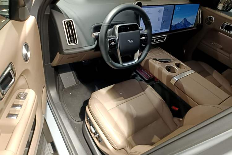 Used Li Auto L7 2025 Ultra Smart Refreshed Edition Driver Seat