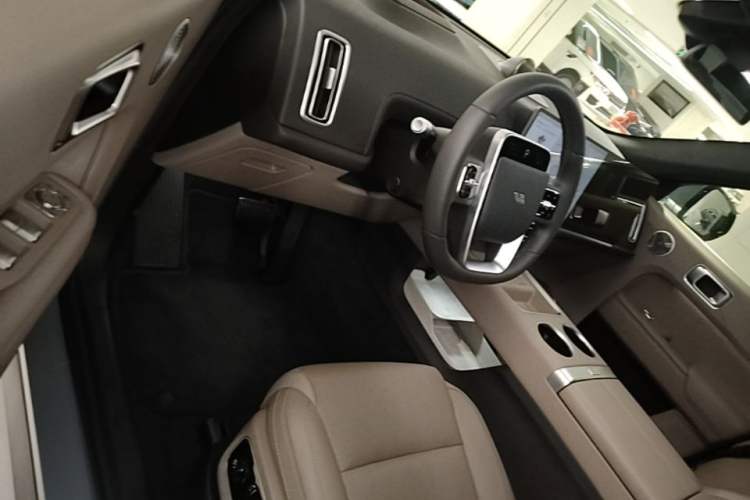 Used Li Auto L7 2025 Ultra Smart Refreshed Edition Driver Seat