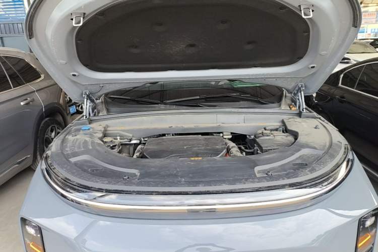 Used Li Auto L7 2025 Max Smart Refresh Edition Engine Bay