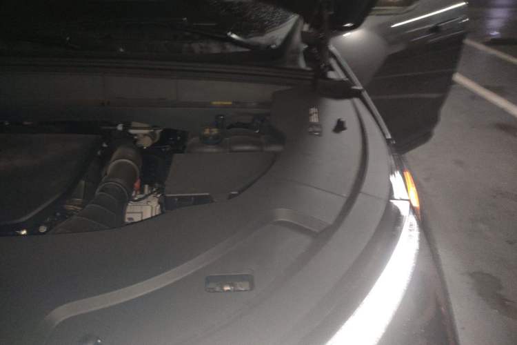 Used Li Auto L7 2025 Max Smart Refresh Edition Engine Bay Left
