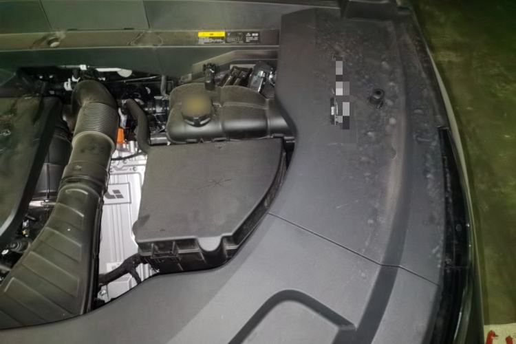 Used Li Auto L7 2025 Max Smart Refresh Edition Engine Bay Left