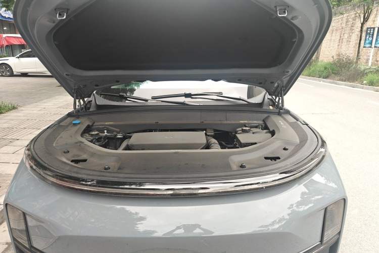 Used Li Auto L7  Engine Bay