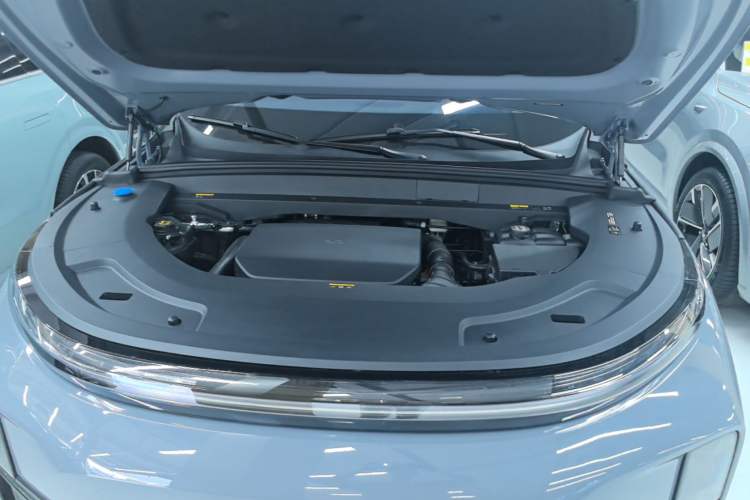 Used Li Auto L7 2025 Max Smart Refresh Edition Engine Bay