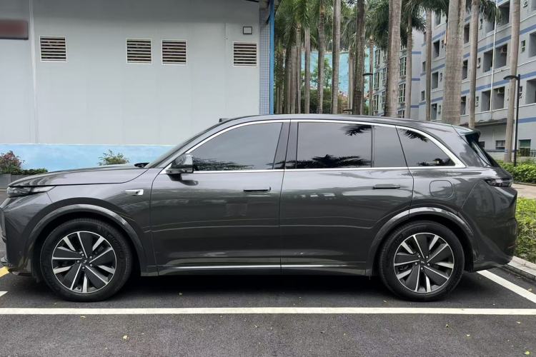 Used Li Auto L7 2025 Max Smart Refresh Edition Exterior 1