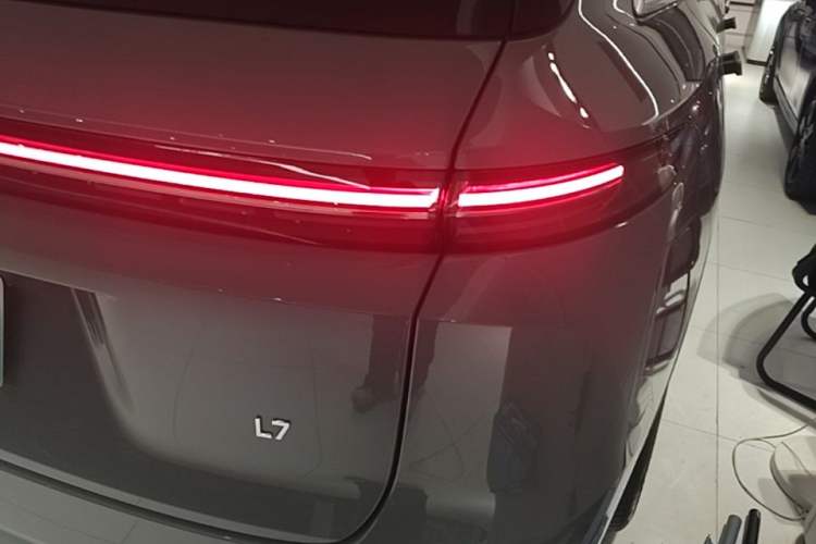 Used Li Auto L7 2025 Ultra Smart Refreshed Edition Exterior 3