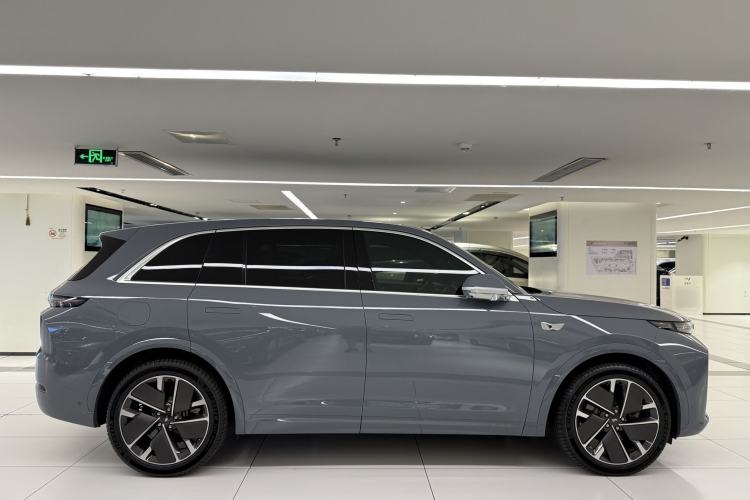 Used Li Auto L7 2025 Ultra Smart Refreshed Edition Exterior 3