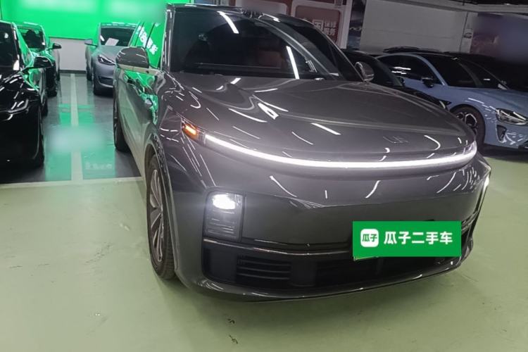 Used Li Auto L7 2025 Max Smart Refresh Edition Front Right 45 Deg