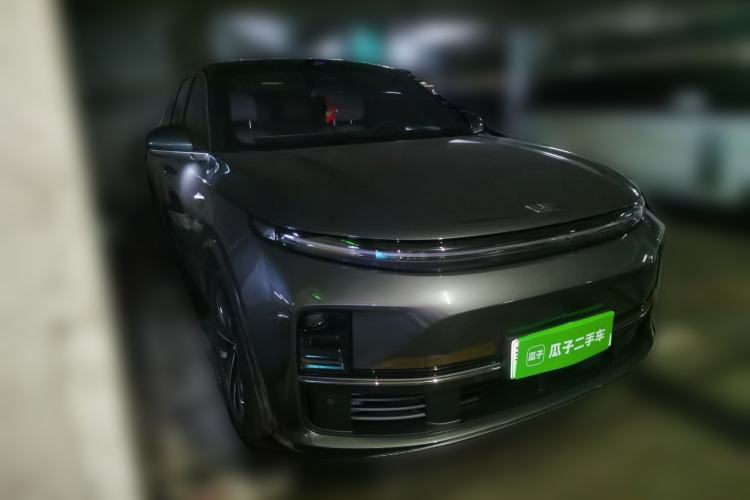 Used Li Auto L7 2025 Max Smart Refresh Edition Front Right 45 Deg