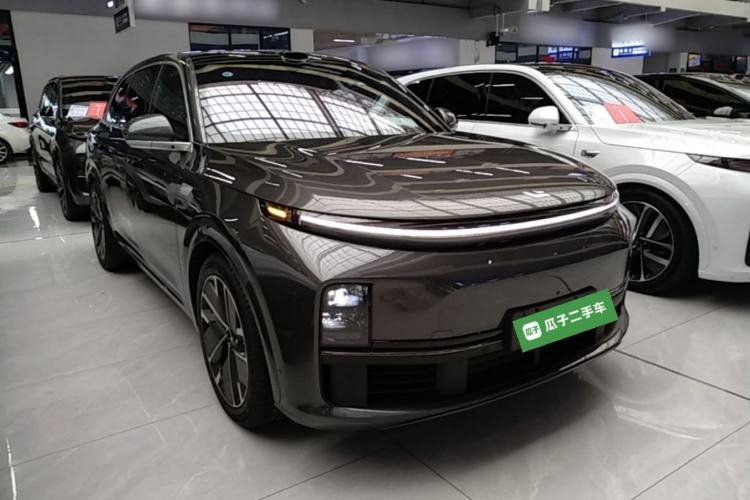 Used Li Auto L7 2025 Max Smart Refresh Edition Front Right 45 Deg