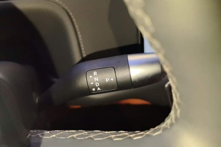 Used Li Auto L7 2025 Ultra Smart Refreshed Edition Gear Lever