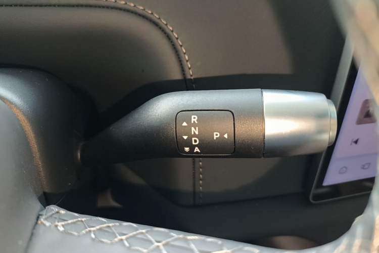 Used Li Auto L7 2025 Max Smart Refresh Edition Gear Lever