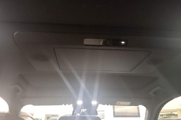 Used Li Auto L7 2025 Ultra Smart Refreshed Edition Headliner