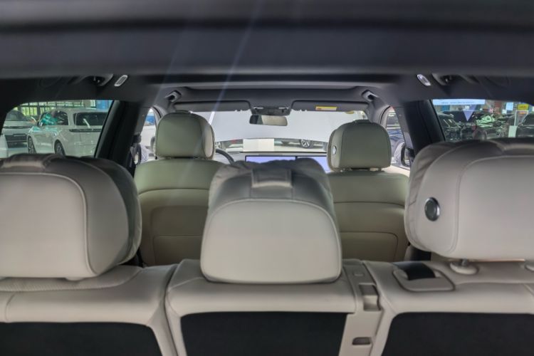 Used Li Auto L7 2025 Max Smart Refresh Edition Interior 10