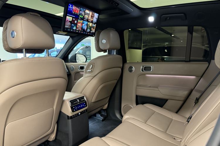 Used Li Auto L7 2025 Ultra Smart Refreshed Edition Interior 12