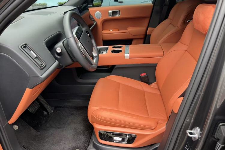 Used Li Auto L7 2025 Max Smart Refresh Edition Interior 2