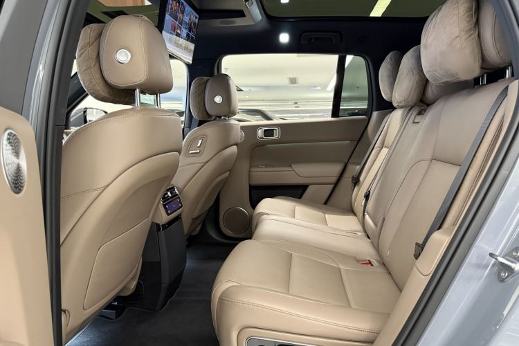 Used Li Auto L7 2025 Ultra Smart Refreshed Edition Interior 9