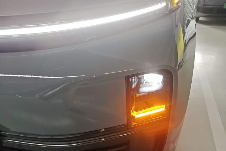 Used Li Auto L7 2025 Max Smart Refresh Edition Left Front Headlight