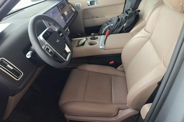 Used Li Auto L7 2025 Max Smart Refresh Edition Left Front Seat