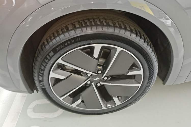 Used Li Auto L7 2025 Max Smart Refresh Edition Left Front Wheel Hub