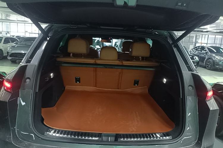 Used Li Auto L7 2025 Max Smart Refresh Edition Left Rear Seat