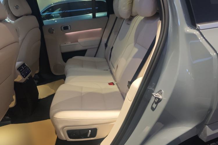Used Li Auto L7 2025 Ultra Smart Refreshed Edition Left Rear Seat