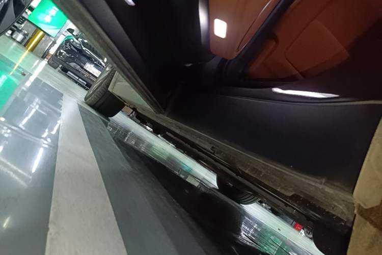 Used Li Auto L7 2025 Max Smart Refresh Edition Left Side Sill