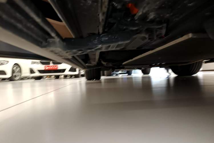 Used Li Auto L7 2025 Ultra Smart Refreshed Edition Left Side Sill
