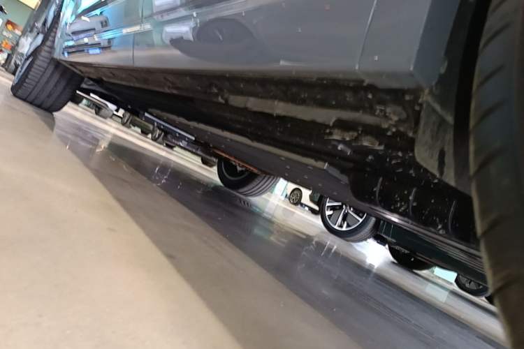 Used Li Auto L7 2025 Ultra Smart Refreshed Edition Left Side Sill