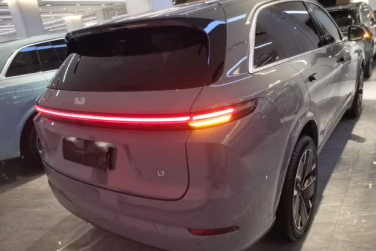 Used Li Auto L7 2025 Ultra Smart Refreshed Edition Rear