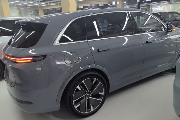 Used Li Auto L7 2025 Max Smart Refresh Edition Rear Right 45 Deg
