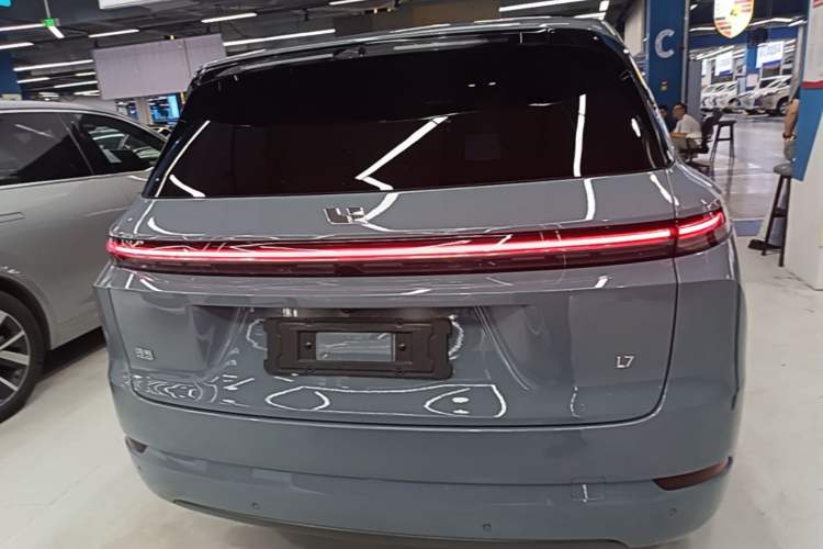 Used Li Auto L7 2025 Ultra Smart Refreshed Edition Rear