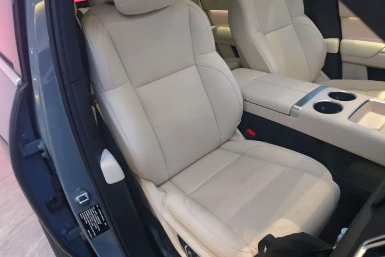 Used Li Auto L7 2025 Ultra Smart Refreshed Edition Right Front Seat