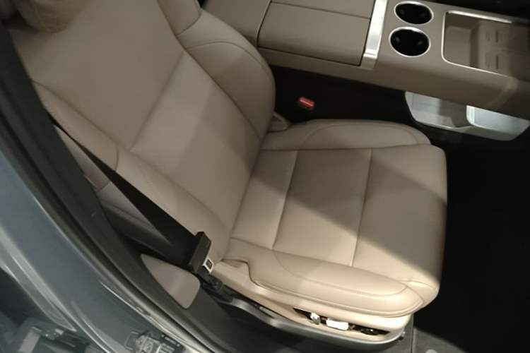 Used Li Auto L7 2025 Ultra Smart Refreshed Edition Right Front Seat