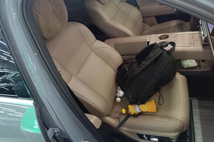 Used Li Auto L7 2025 Ultra Smart Refreshed Edition Right Front Seat
