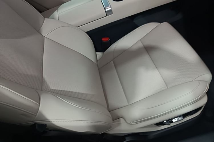 Used Li Auto L7 2025 Ultra Smart Refreshed Edition Right Front Seat