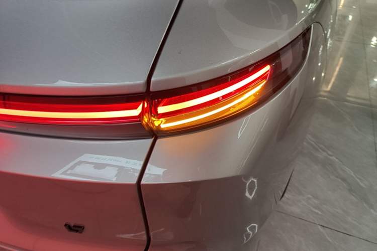 Used Li Auto L7 2025 Max Smart Refresh Edition Right Rear Taillight