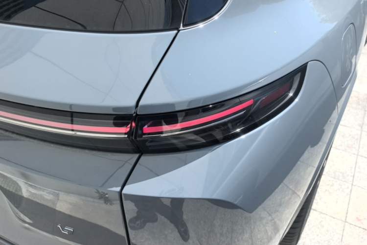 Used Li Auto L7 2025 Max Smart Refresh Edition Right Rear Taillight