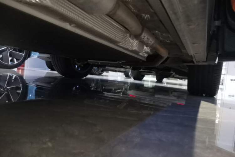 Used Li Auto L7 2025 Ultra Smart Refreshed Edition Right Side Sill
