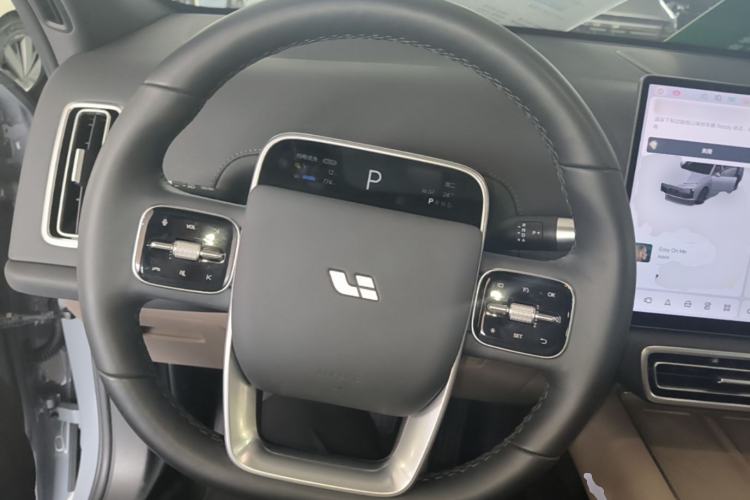 Used Li Auto L7 2025 Max Smart Refresh Edition Steering Wheel