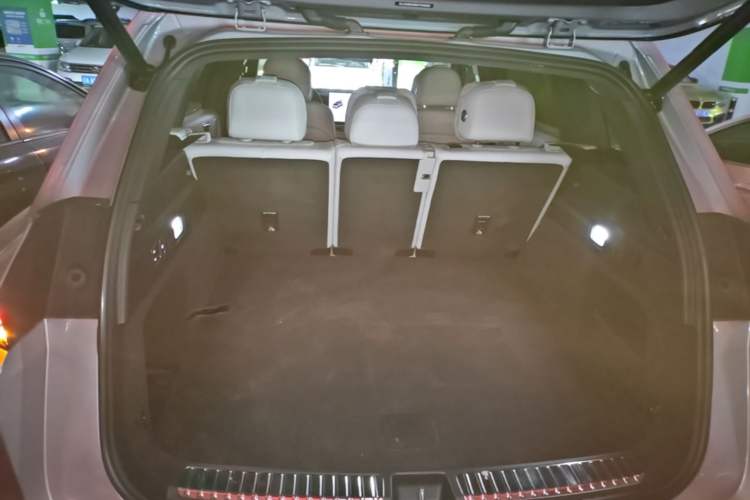 Used Li Auto L7 2025 Max Smart Refresh Edition Trunk