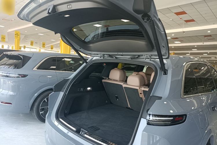 Used Li Auto L7 2025 Ultra Smart Refreshed Edition Trunk