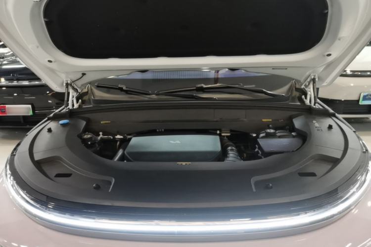 Used Li Auto L7 2025 Max Smart Refresh Edition Engine Bay