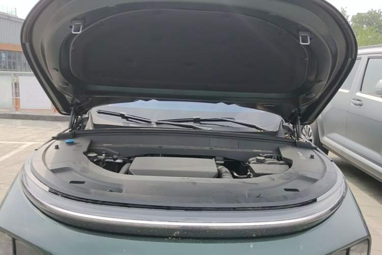 Used Li Auto L7 2025 Max Smart Refresh Edition Engine Bay