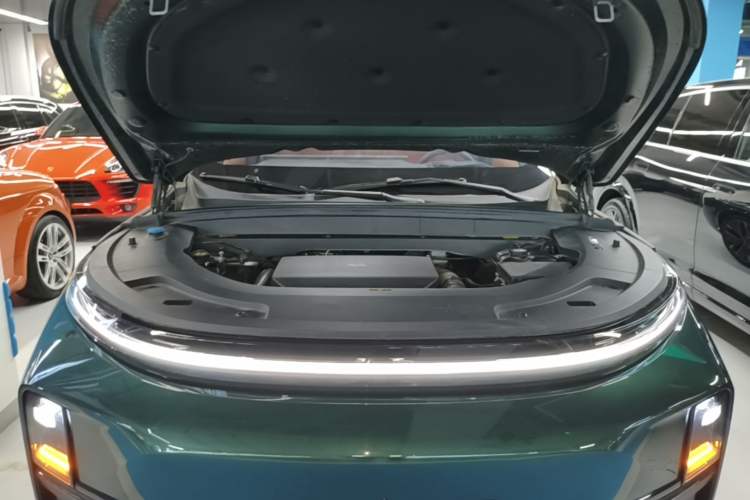 Used Li Auto L7 2025 Max Smart Refresh Edition Engine Bay