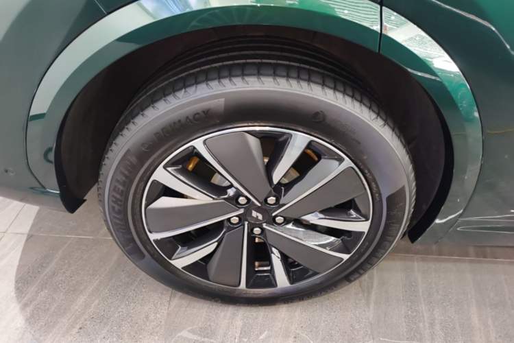 Used Li Auto L7 2025 Max Smart Refresh Edition Exterior 5