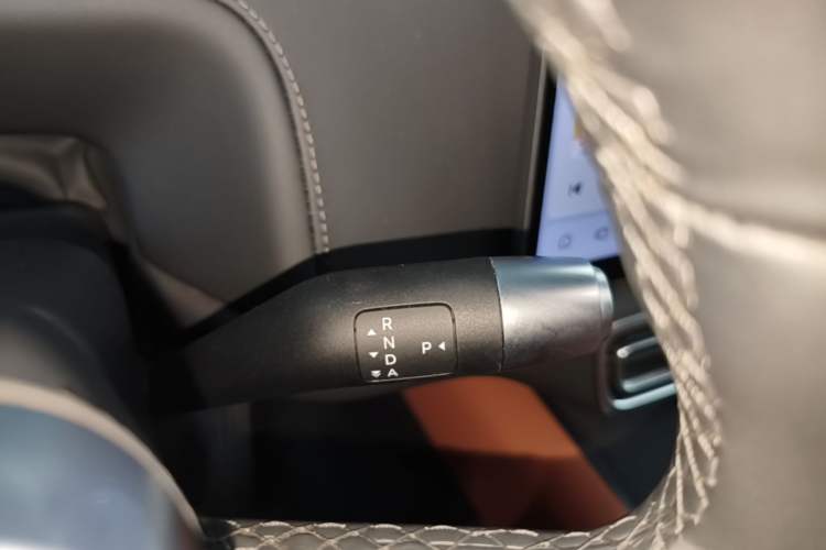 Used Li Auto L7 2025 Max Smart Refresh Edition Gear Lever