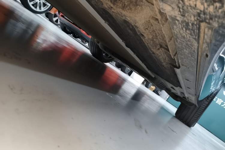 Used Li Auto L7 2025 Max Smart Refresh Edition Left Side Sill