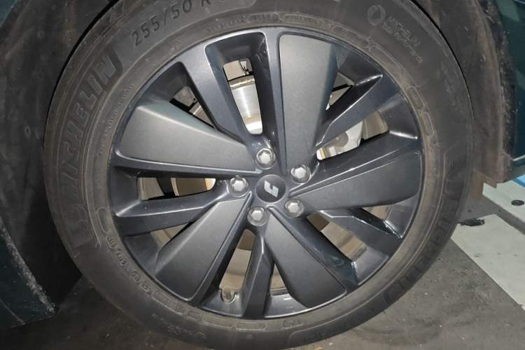 Used Li Auto L7 2025 Max Smart Refresh Edition Right Front Wheel Hub